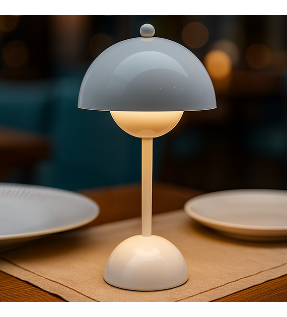 Lampka nocna COSTA White