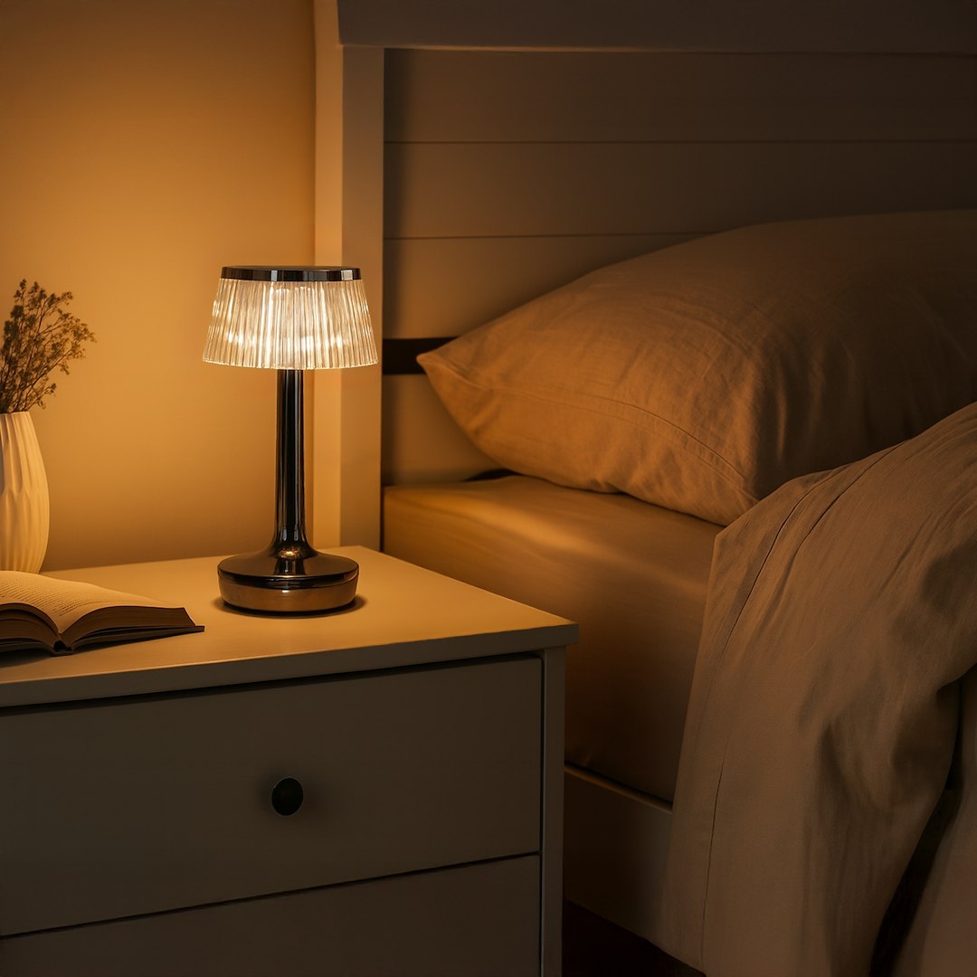 Lampka nocna EASY Black Milagro — widok produktu